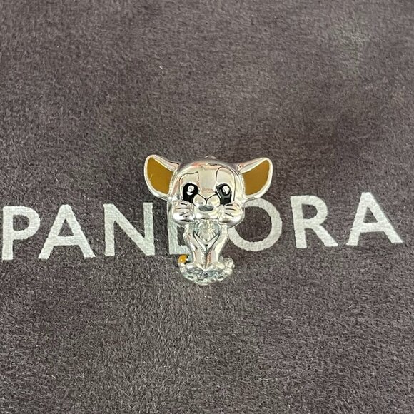 Pandora Disney Simba Charm - Picture 1 of 5